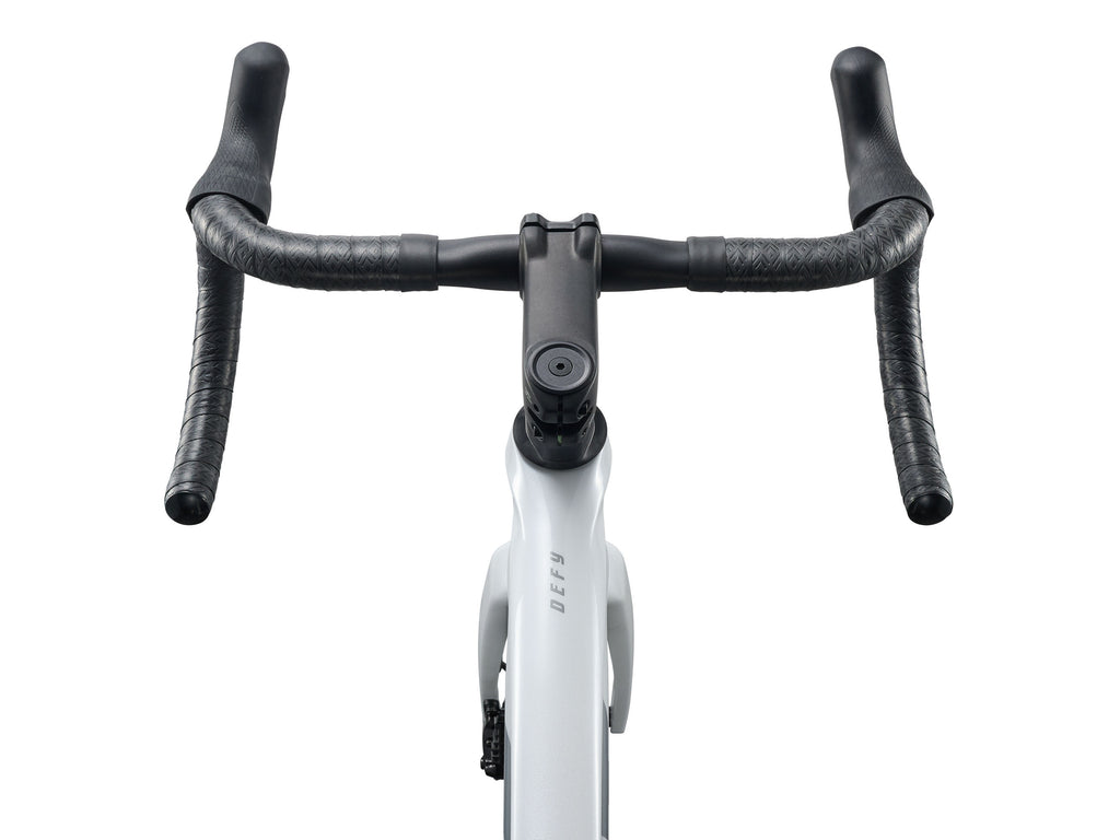 Giant Defy Advance 2 Pearl White