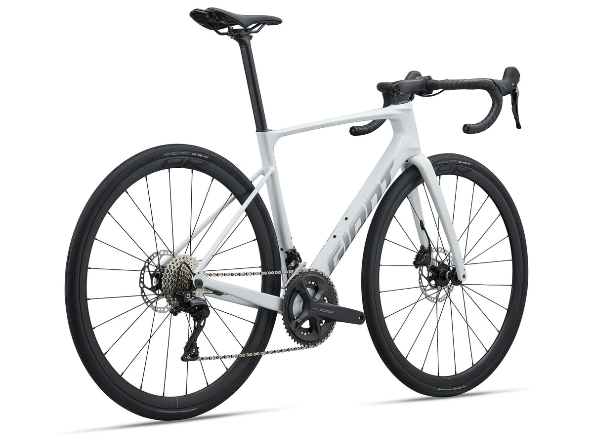 Giant Defy Advance 2 Pearl White